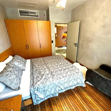 Sabiha Gokcen Airport איסטמבול