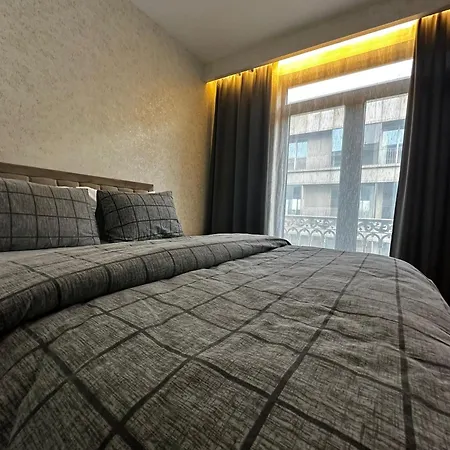 Sabiha Gokcen Airport מלון 3*