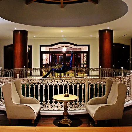 Sabiha Gokcen Airport מלון