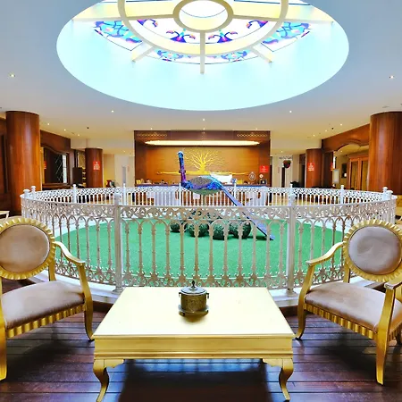 מלון Sabiha Gokcen Airport