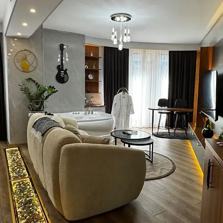 מלון Sabiha Gokcen Airport 3*